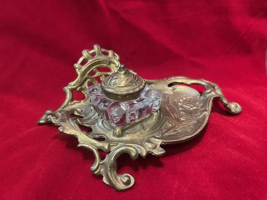 Antique Brass Inkwell holder (1 of 12)