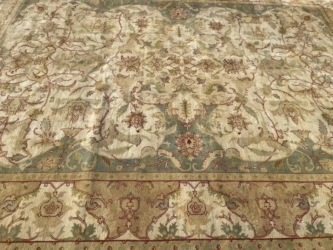 A Large Indian Agra hand woven rug (1 of 13)