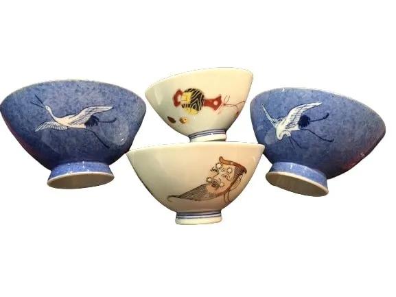 Group of Four Japanese porcelain tea cups (1 of 5)