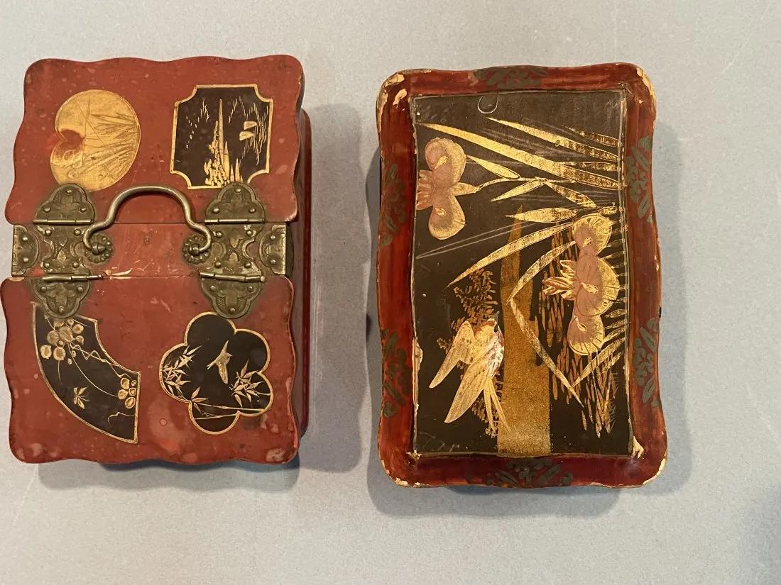 Two small Asian lacquered trinket jewelry boxes (1 of 14)