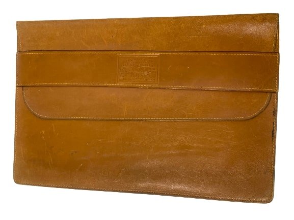 A Levi's genuine Leather Pouch Multipurpose brief by Levi Strauss & Co: A Levi's genuine Leather Pouch Multipurpose flat brief by Levi Strauss & Co. Stamped by the Levi's company logo in the center. Nicely sewn Pouch measuring 11 inches wide by 16 1/2 inches long. Ideal h