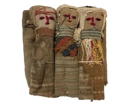 Antique Peruvian Dolls (1 of 14)