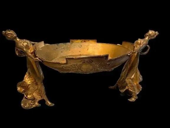 Antique French Gilt Metal figural Centerpiece (1 of 20)