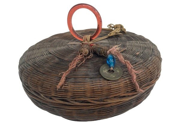 Antique Chinese hand woven wicker sewing Basket (1 of 15)