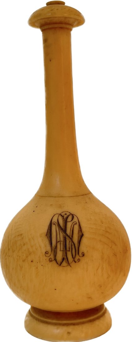 Yellow Monogrammed carved Shaker Bottle (1 of 6)