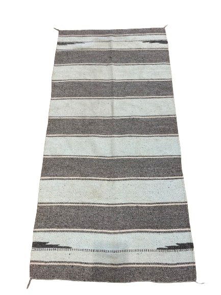 A NAVAJO WEAVING HAND WOVEN FLAT TRIBAL BLANKET RUG (1 of 14)
