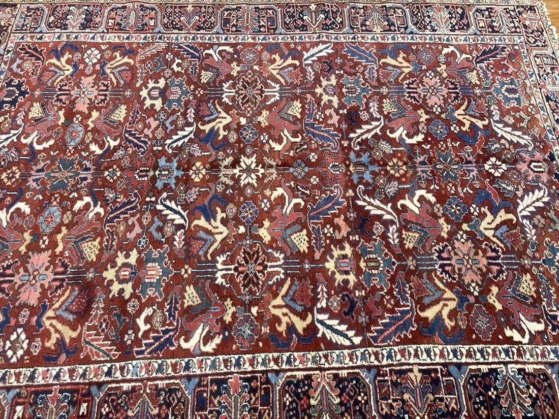Antique Persian Heriz rug (1 of 16)