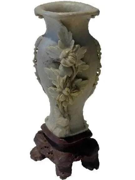 A Chinese Soapstone Hand carved Vase (1 of 14)