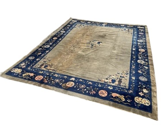 Antique Chinese Art Deco Handwoven Room Size Rug: Antique Chinese Art Deco Handwoven Room Size Rug . A worn old Chinese art deco rug Measuring 8 feet 9 inches wide by 11 feet 5 inches long. Please visit the show room for in person inspections or view