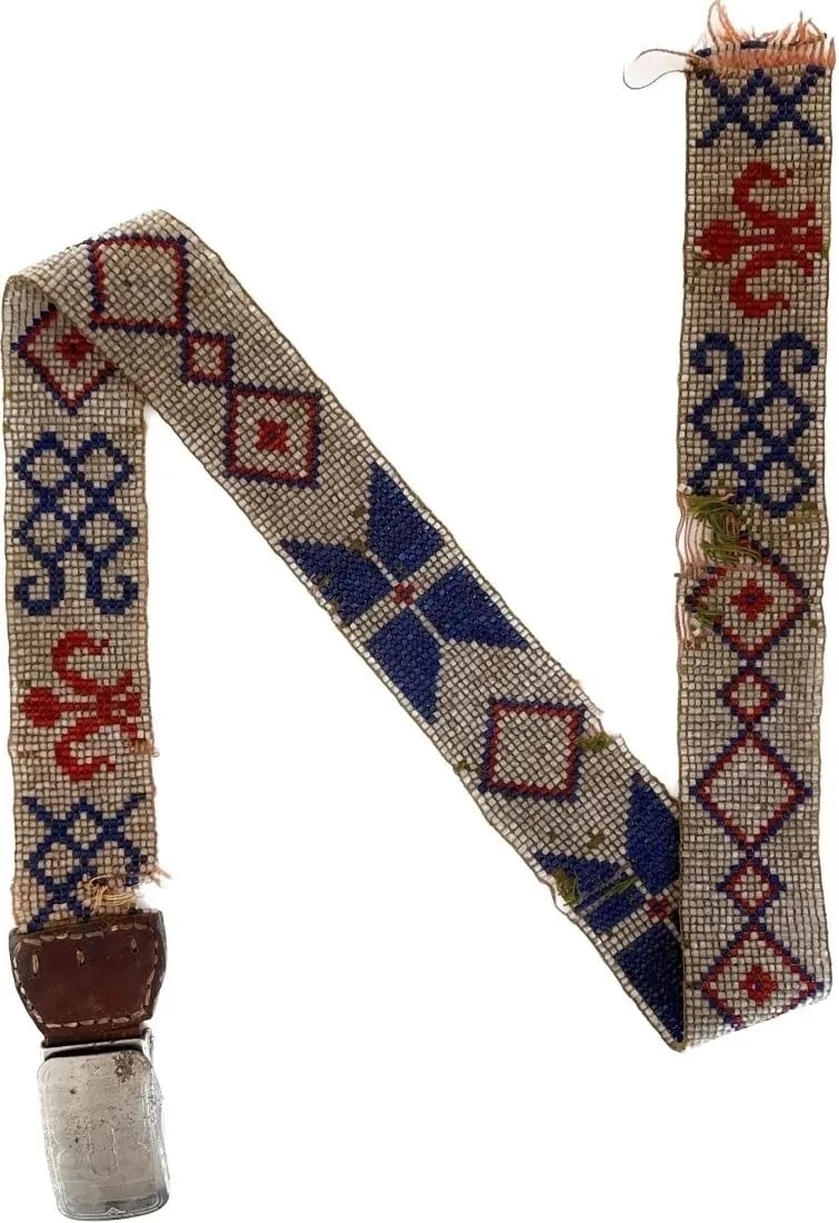 Beaded antique belt (1 of 9)