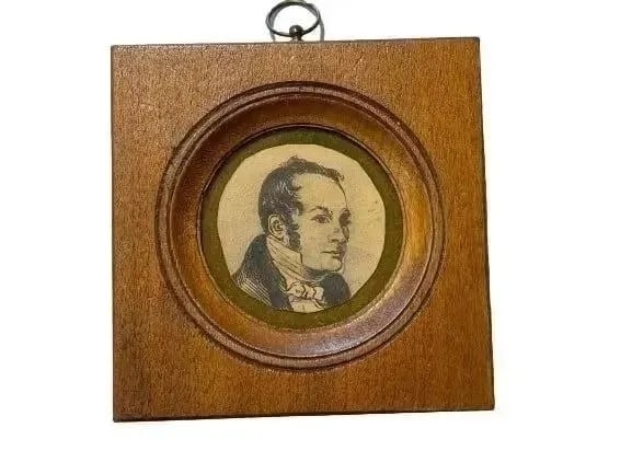 Antique Miniature portrait Ink drawing of a gentleman. (1 of 12)