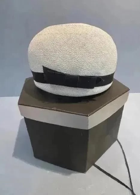 Vintage White Ladies Gatsby Cloche Hat By Gibbs Louis (1 of 8)