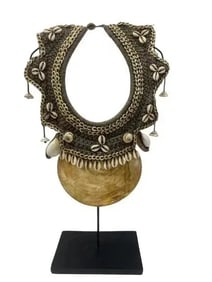 Old Shell Tribal Papua NEW GUINEA ceremonial necklace on a stand