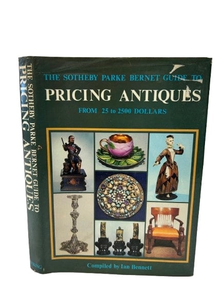 Sothebys Guide to Pricing Antiques By IAN BENNET: Sotheby's Parke Bernet Guide to Pricing Antiques book By IAN BENNET. A hard cover book with original dust cover published in 1975.