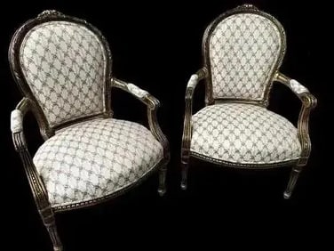 Pair of French Gilded Carved Louis XVI Fauteuils Armcha