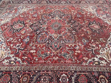 Antique large Persian Heriz hand woven rug 10 ft by 13 ft 6