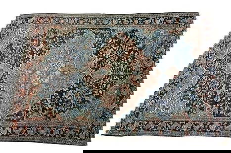 Antique Persian Farahan Sarouk handwoven Rug: Antique Persian Farahan Sarouk handwoven Rug. Antique wool persian Farahan Sarouk measuring 4 feet 5 inches wide by 6 feet 7 inches long. A highly decorative antique scatter Persian rug.