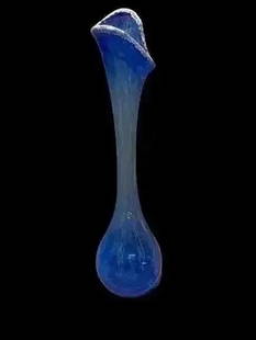 A decorative art glass urn vase: A decorative art glass urn vase measuring 14 and 1/2 inches tall.