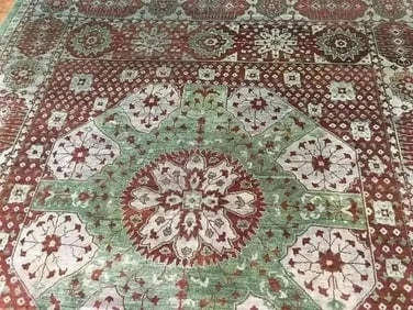 Hand woven Mamlouk Egyptian design room size rug