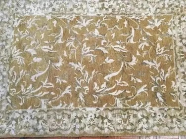 An Indian Ushak rug