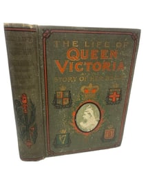 1901 Life of Queen Victoria and story of her Reign illustrated BOOK