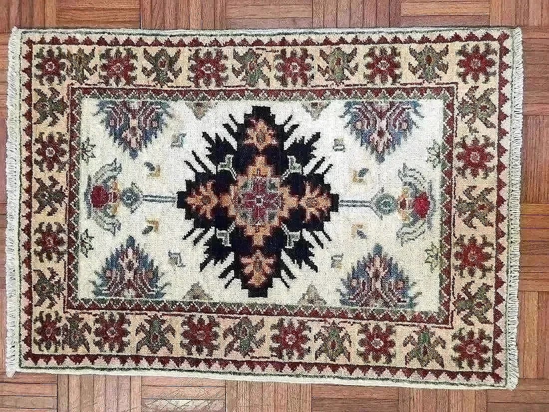 A Small Hand woven Pakistan rug (1 of 3)