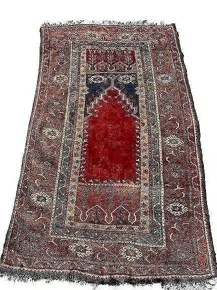 Antique Turkish LADIK prayer rug , Central Anatolia: Antique Turkish LADIK prayer rug, a Central Anatolia rug measuring 3 feet 8 inches wide by almost 6 feet long. A fine wool on wool antique Turkish rug.