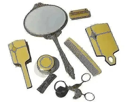 Vintage Vanity set items: Vintage Vanity set Items.