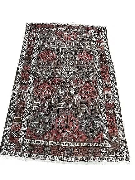 Antique Persian Bakhtiari Garden Panel design: Antique Persian Bakhtiari Garden Panel design. A hand knotted tribal persian Bakhtiari measuring 4 feet wide by 6 feet long