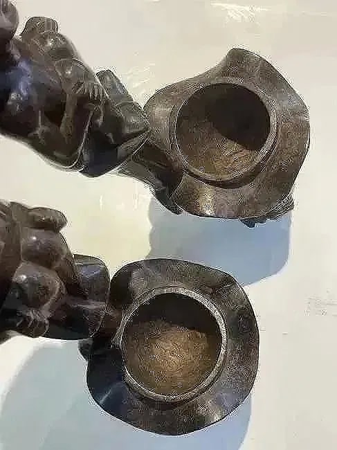 Pair of African Wood hand carved decorative statues - 11