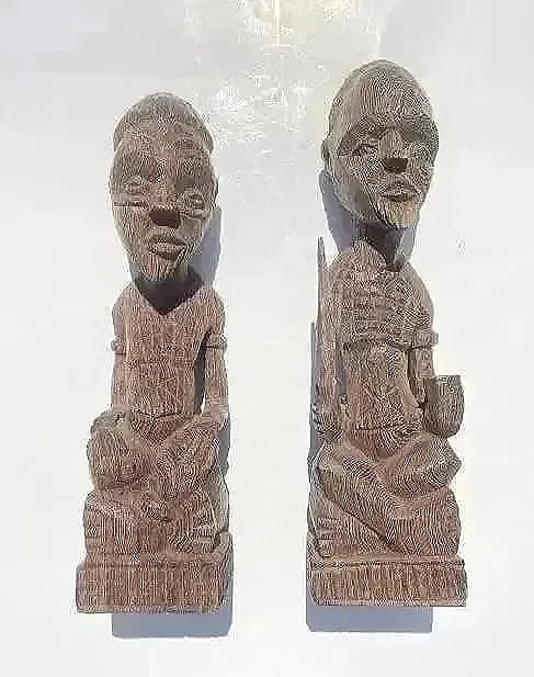 Pair of African Wood carving statues - 11