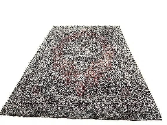 Antique Persian Sarouk room size rug: Antique Persian Sarouk room size rug measuring 8 feet 9 inches wide by 13 feet long. A wool hand knotted Persian rug with a floral center medallion design. Please read the condition report below befor