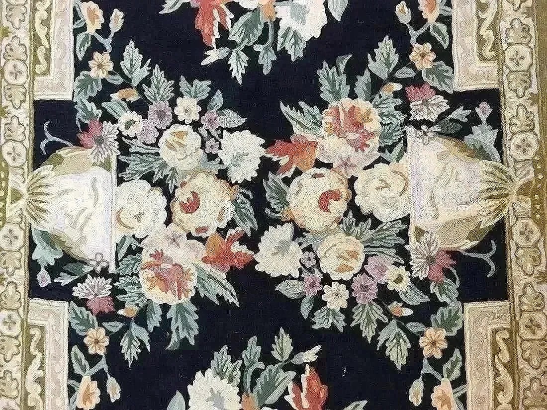 An old Chainstich rectangular tapestry rug - 6