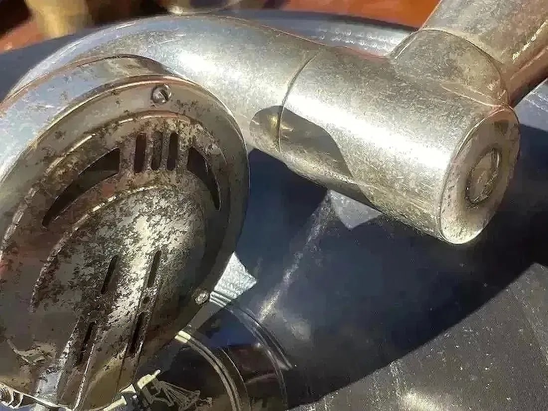 Victor Victrola Gramophone Record Player in Cabinet - 11