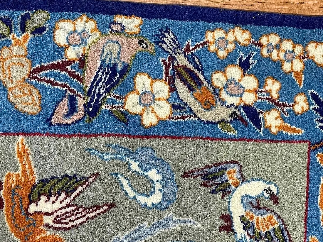 A Persian Isfahan Silk & Wool Pictorial hand woven rug - 8