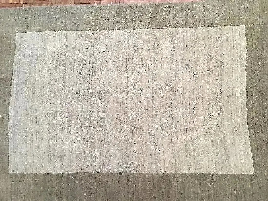 A Hand tufted contemporary Rug (1 of 6)