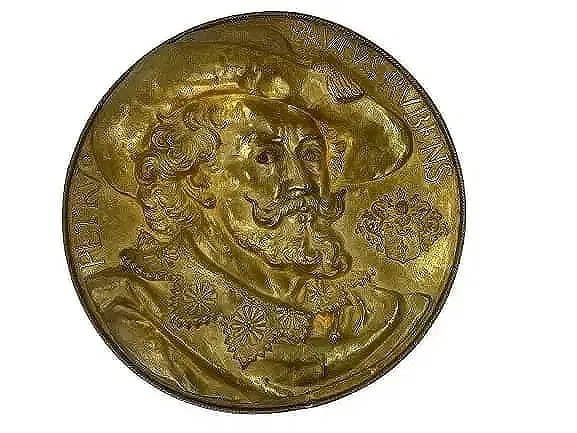 A large antique Peter Paul Ruben brass wall hanging relief (1 of 17)