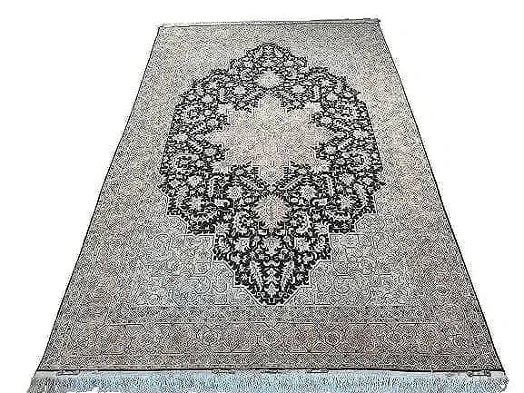 Persian Tabriz Heriz wool & silk handwoven Rug: Persian Tabriz Heriz wool & silk handwoven Rug measuring 6 feet 8 inches by 10 feet 5 inches. Wool & silk highlights on a cotton foundation genuine Persian Tabriz finely woven hand made rug.