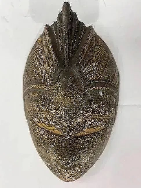 A hand carved Java Batik wooden mask - 9