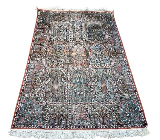 Indian Kashmiri silk rug 4 feet wide by 6 feet long (1 of 13)