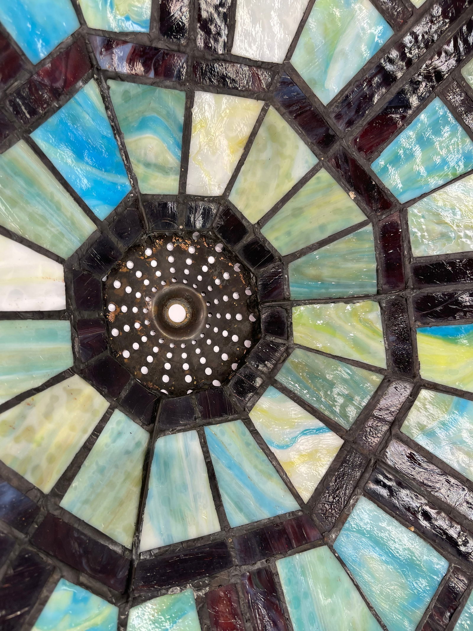 A Frank Lloyd Wright style single column lamp - 9