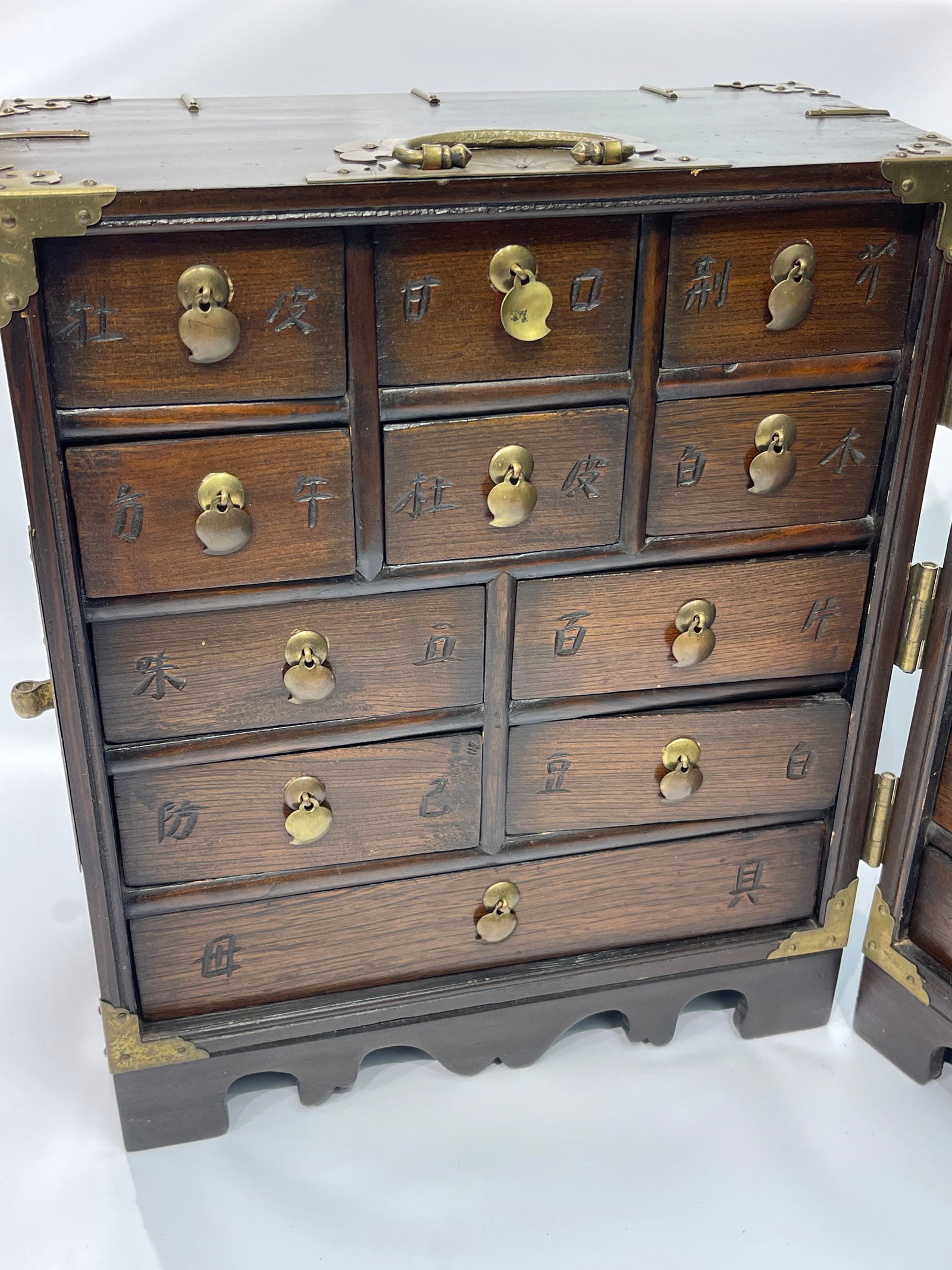 Asian Apothecary medicine cabinet with multi drawers - 7