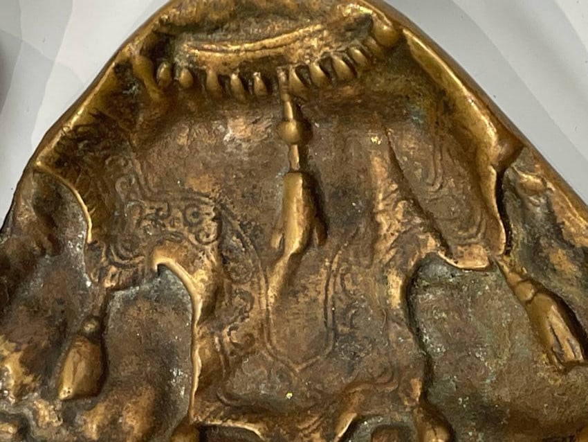 A Solid Bronze Camel decorative bowl - 2