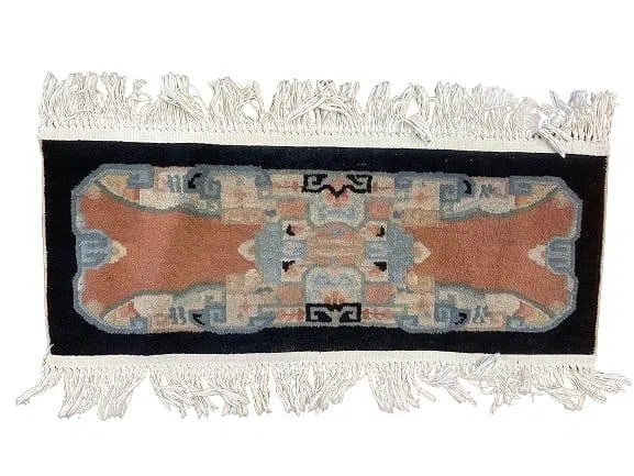 Antique Chinese Peking rug sampler: Antique Chinese Peking rug sampler measures 37 inches long by 15 inches wide including the fringes.