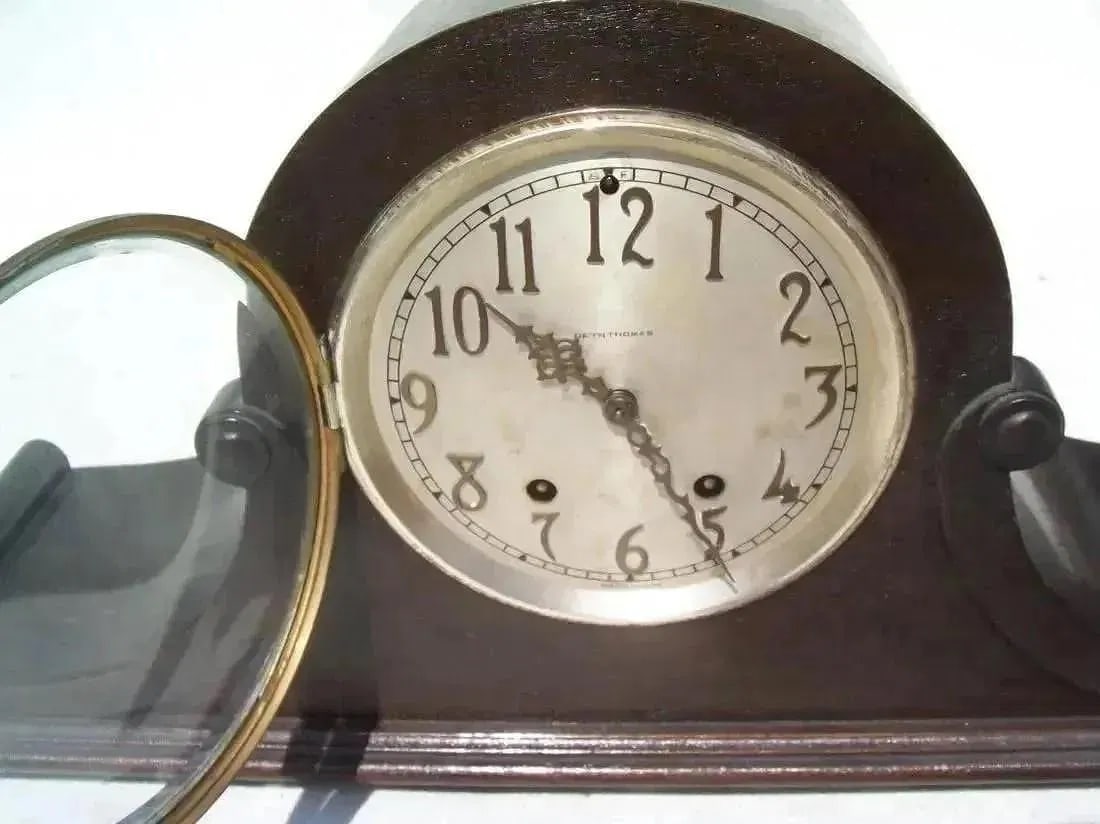Antique Set Thomas Mantle clock - 6