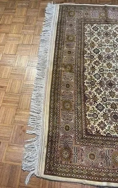 A Persian Tabriz rug - 10