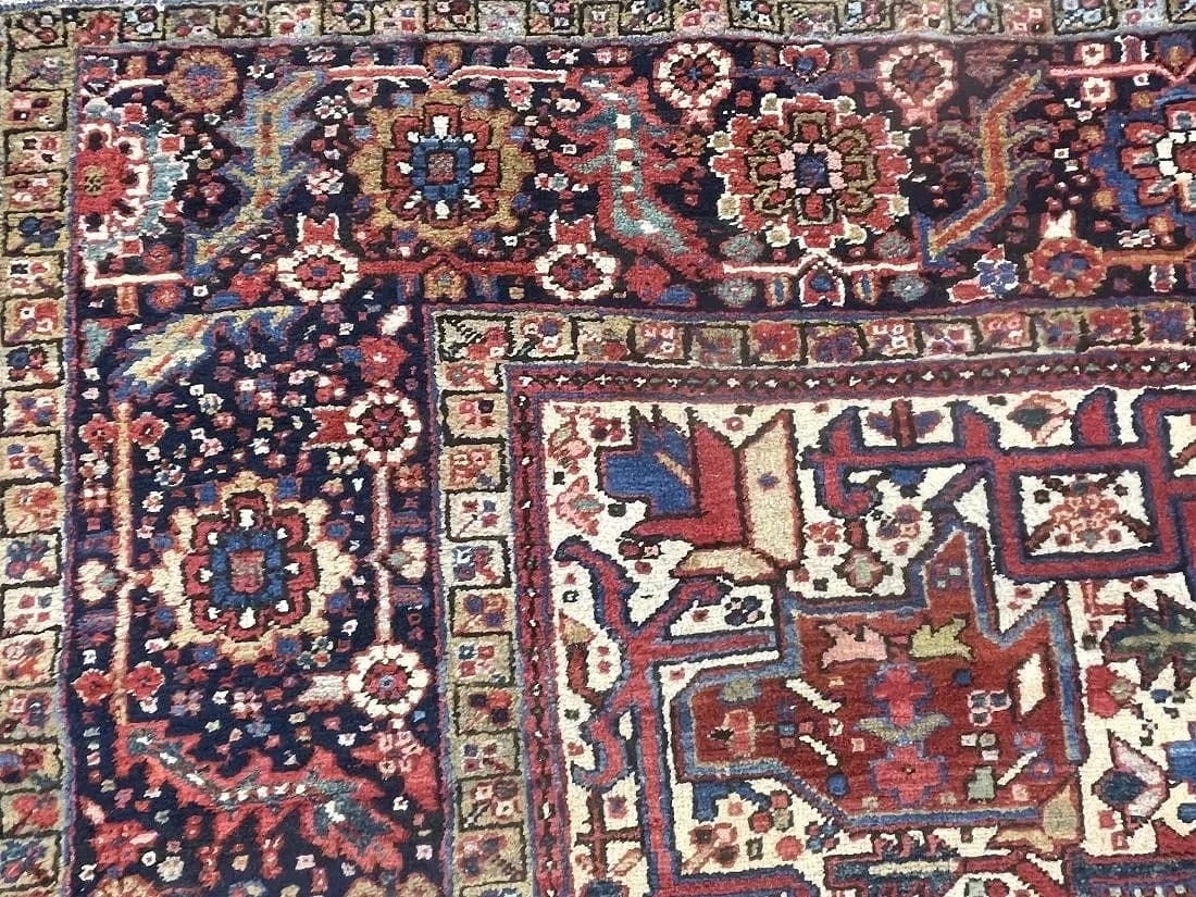Antique Persian Heriz handwoven rug - 10