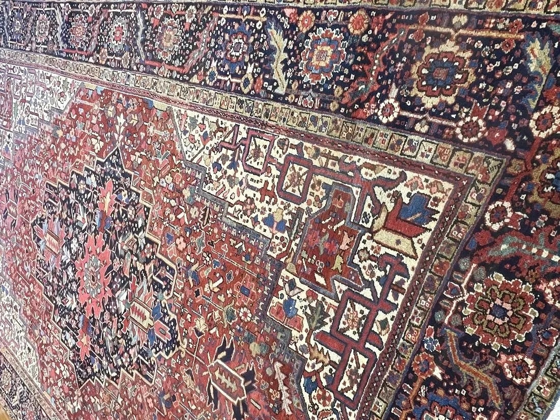 Antique Persian Heriz handwoven rug - 11