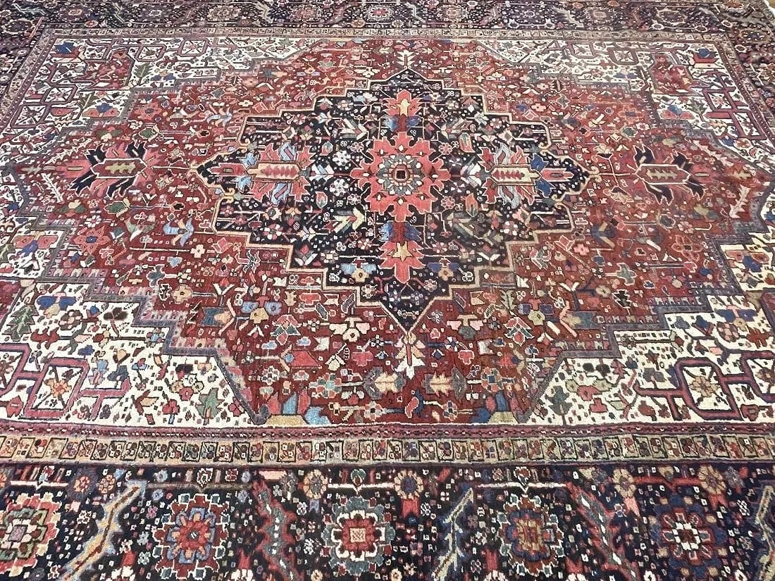 Antique Persian Heriz handwoven rug - 14
