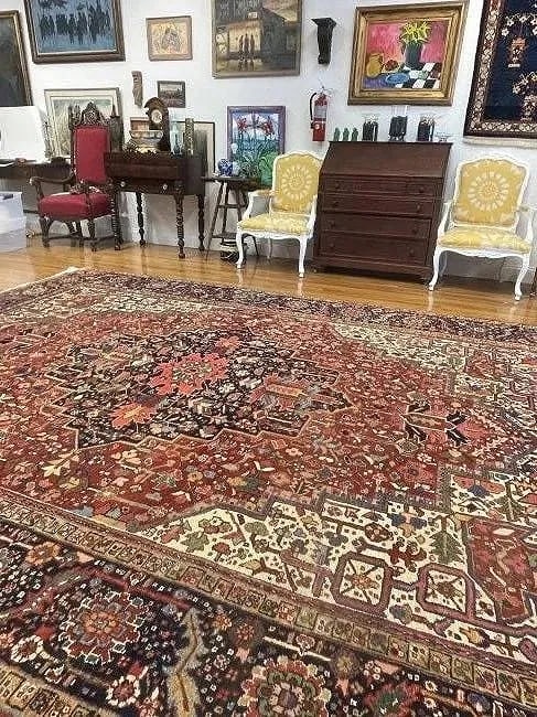 Antique Persian Heriz handwoven rug - 15